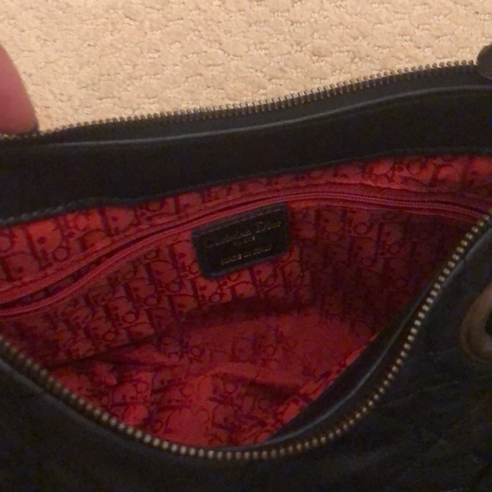 Handbag - Picture 2 of 4